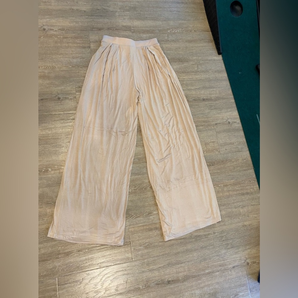 Elegant Cream Wide-Leg Pants
